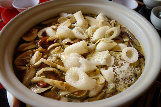 野山菌火鍋