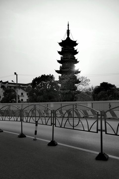 上海龍華寺 龍華塔