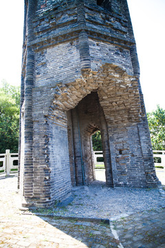 斜塔