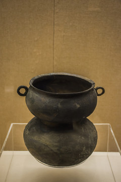雙耳銅壺