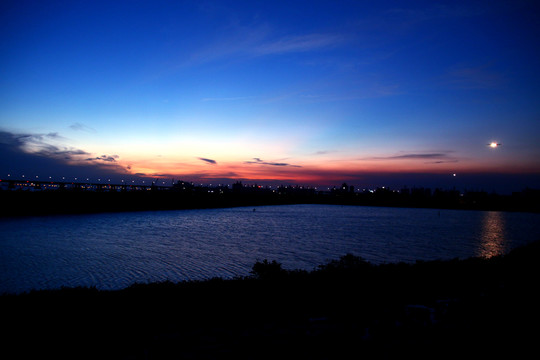 夕陽紅