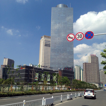 現(xiàn)代建筑