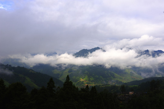 鄉(xiāng)村早晨