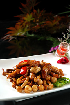 野菌炒格格肉