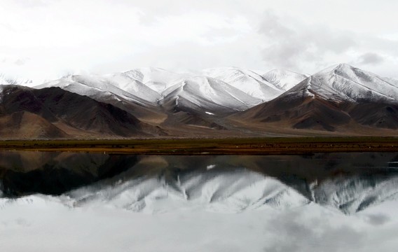 雪山