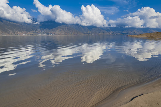 永勝程海湖