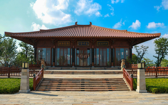 浦江之首 仿古建筑 春申堂