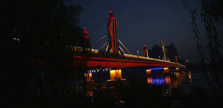 橋夜景
