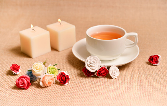 燭光與花茶