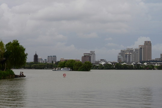 南湖