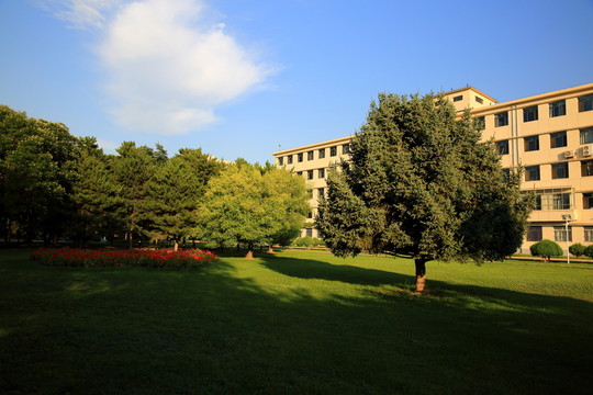 內(nèi)蒙古大學(xué)
