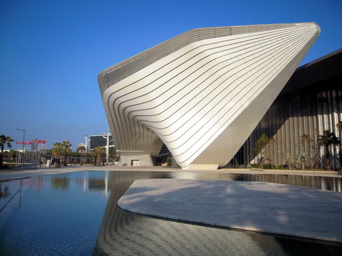 珠海國(guó)際會(huì)展中心建筑局部