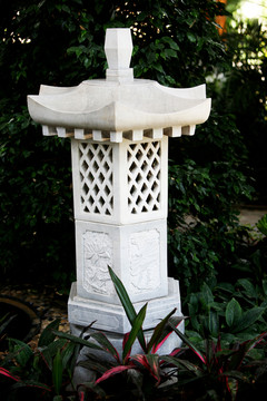 石雕燈