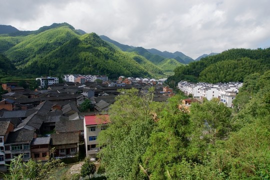 磐安榉溪村