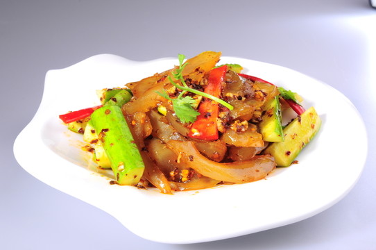 羊蹄經(jīng)涼拌