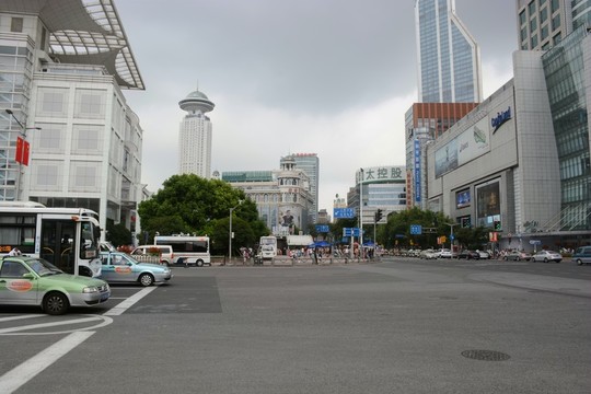 上海人民廣場(chǎng)