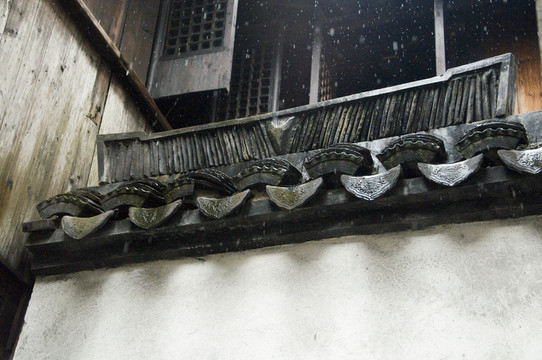 屋檐