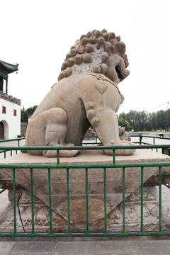 石獅子