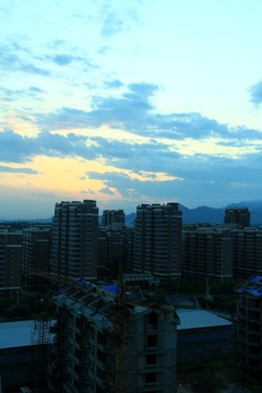 晚霞 海景房