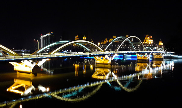 橋梁夜景