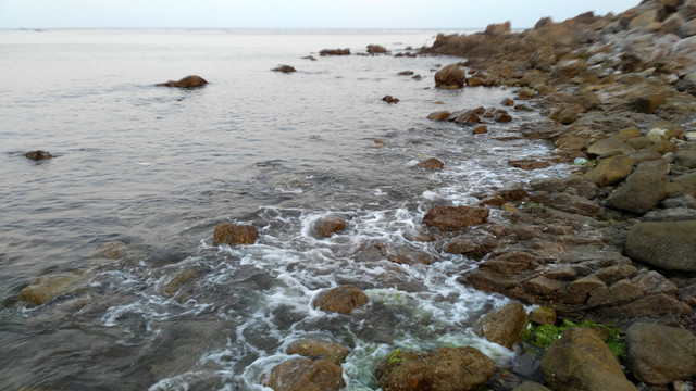 海邊石頭