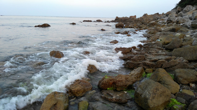 海邊石頭