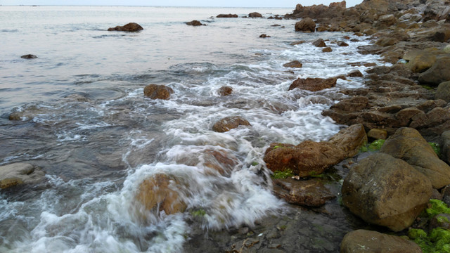 海邊石頭