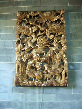 清暉園鏤空金漆木雕