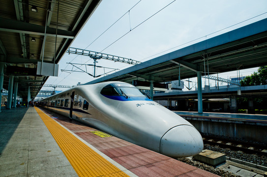 動(dòng)車(chē) 高鐵列車(chē)