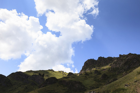 天山