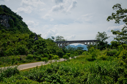 水渠