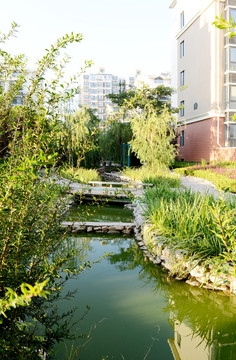 水慕華府園林式小區(qū)