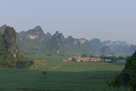 小山村
