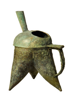 近攝青銅酒器