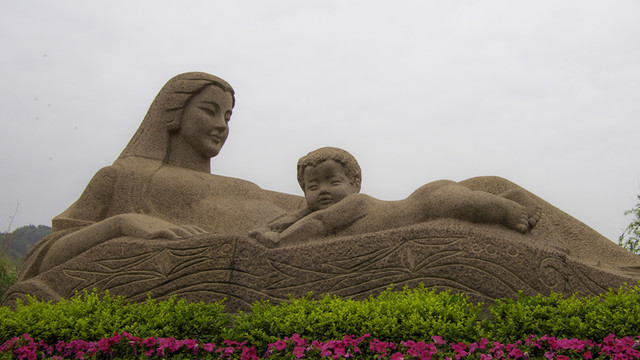 黃河母親像