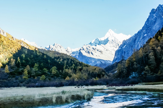 四川稻城亞丁的風景