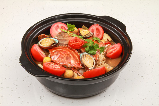 鮮蟹鮑魚(yú)燜雞