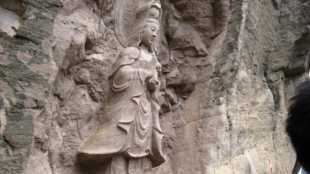 石雕菩薩