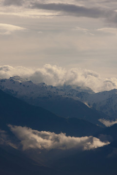 山 云