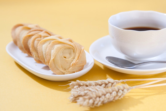 點(diǎn)心麥穗與咖啡