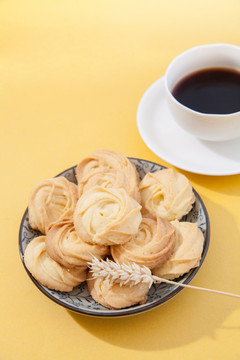 點(diǎn)心麥穗與咖啡