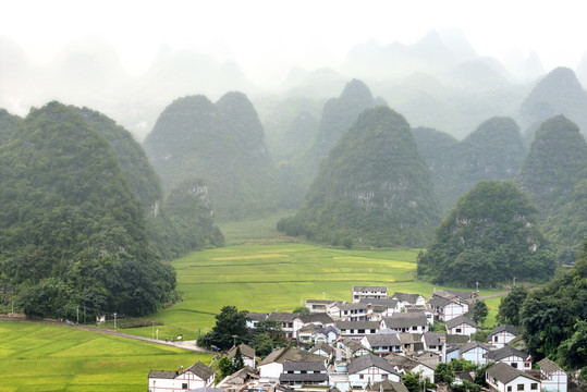 興義萬峰林