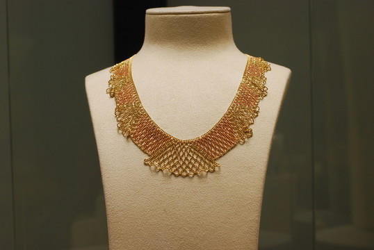 黃金首飾展示