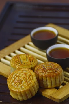 中秫月餅
