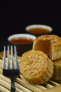 中秫月餅