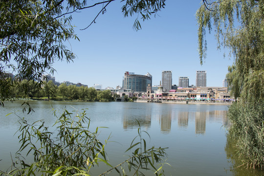水岸花園