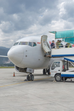 小型客機(jī) 機(jī)場停機(jī)坪