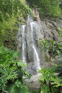 陶然古鎮(zhèn) 山澗瀑布