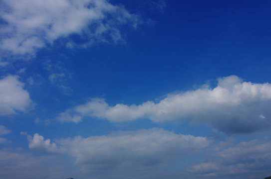 藍天白云