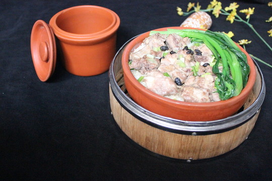 豉汁排骨蒸飯?zhí)撞? style=